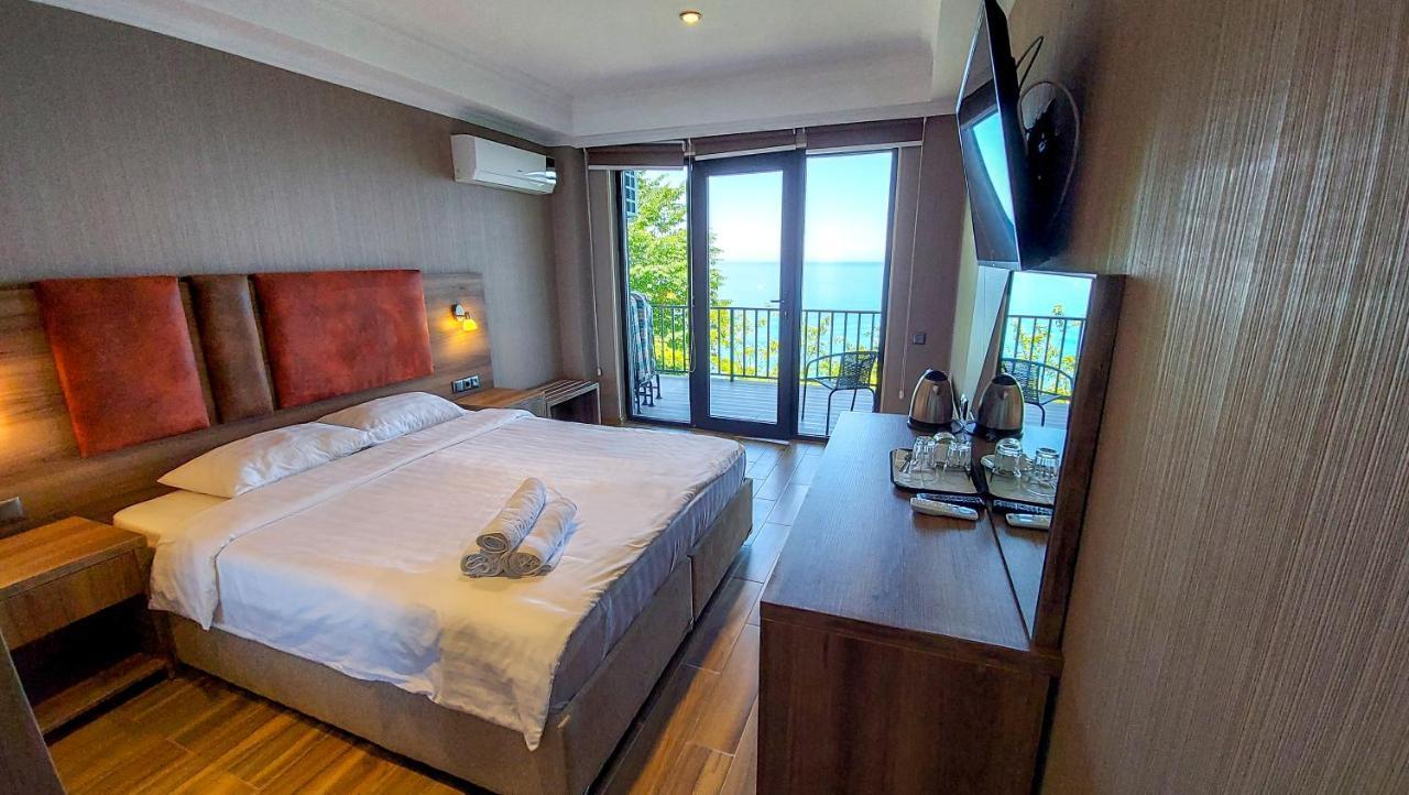 Montana Hotel 3*