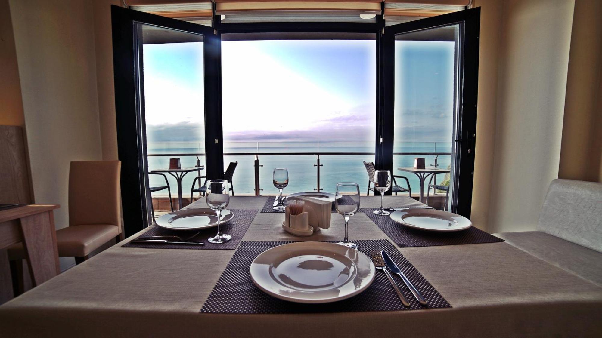 Hotel Montana 3*